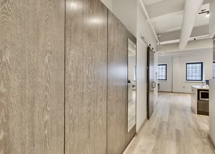 Etage Executive Living * Pittsburgh